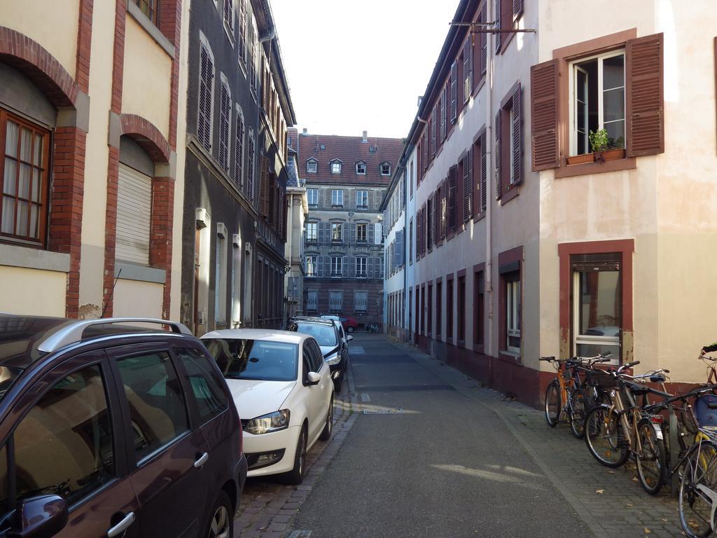 Charmant Studio A Strasbourg Lägenhet Exteriör bild